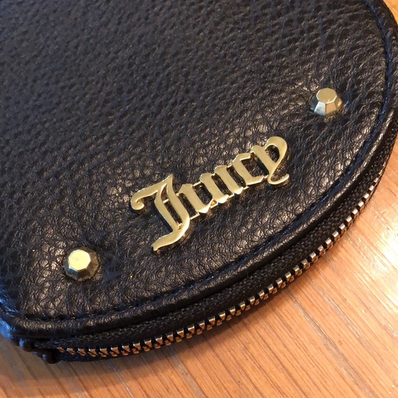 BNWT Juicy couture Black heart shaped wristlet coin purse - Picture 2 of 5